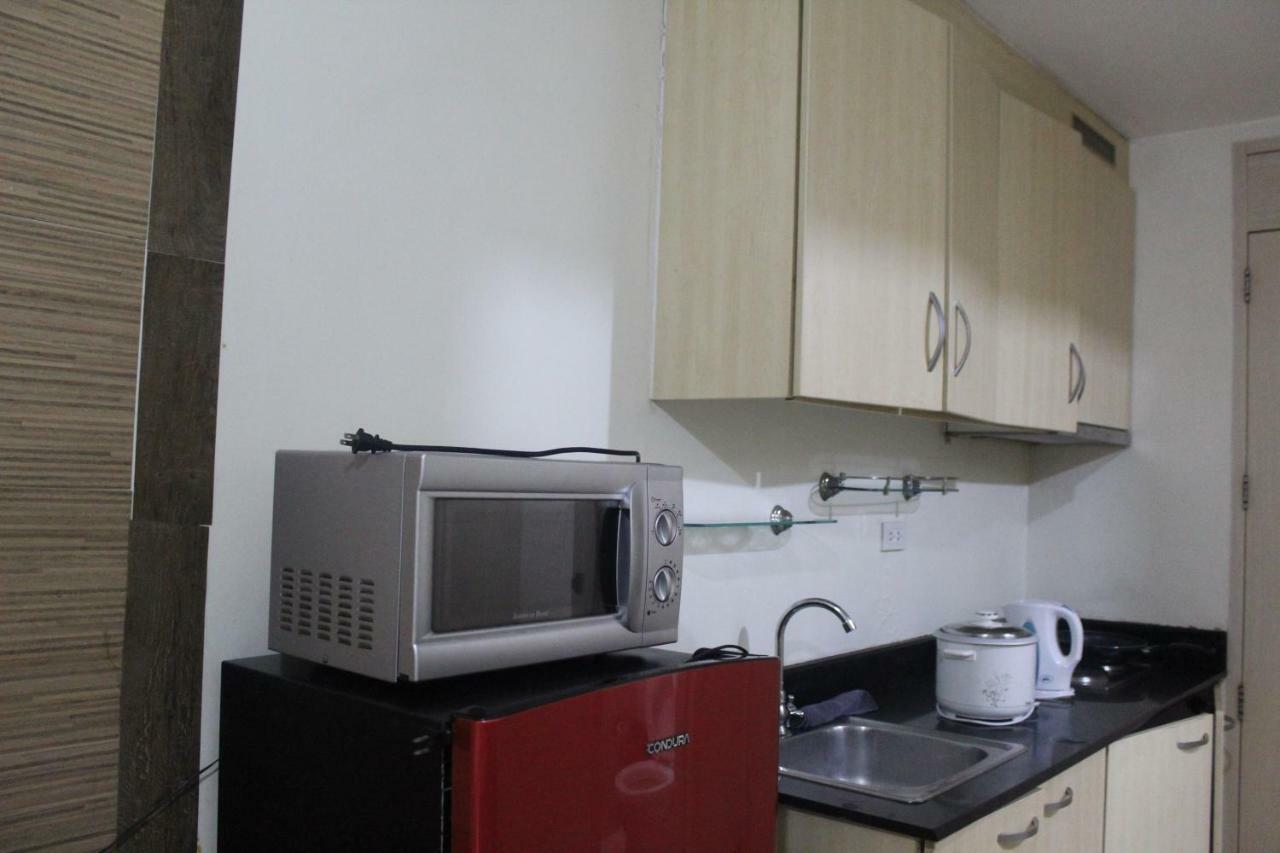 Paranaque City Chateau Elysee A3 Near Airport Wifi Kitchen מראה חיצוני תמונה