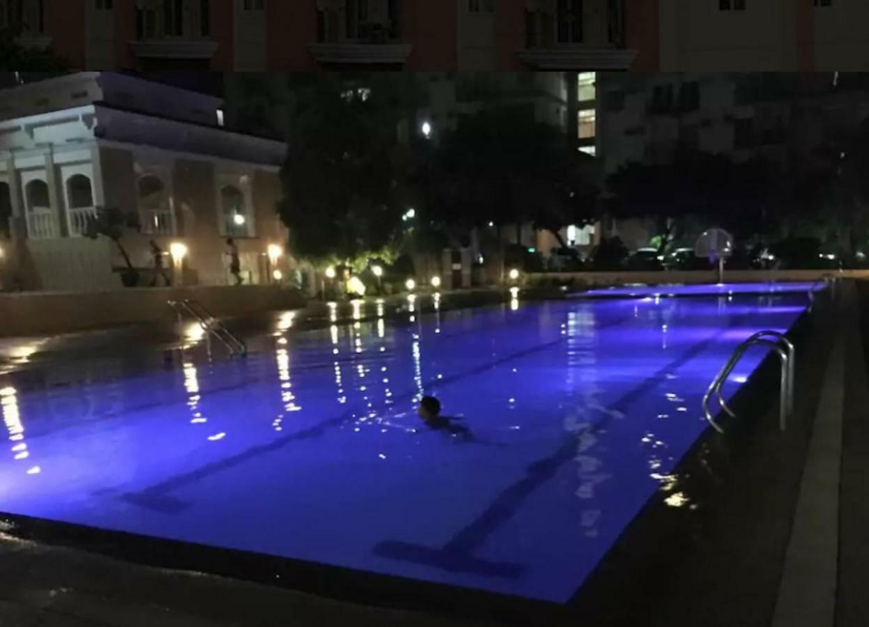 Paranaque City Chateau Elysee A3 Near Airport Wifi Kitchen מראה חיצוני תמונה