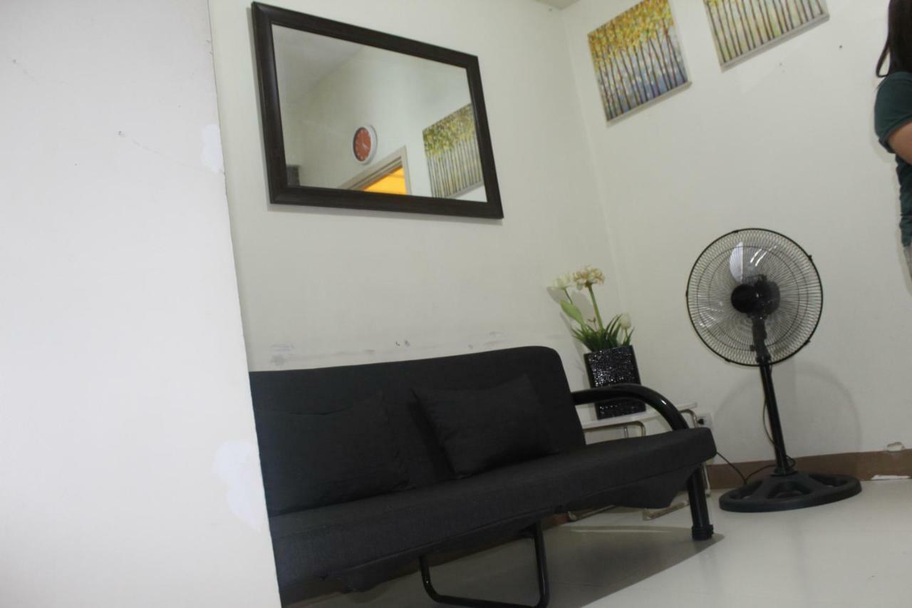 Paranaque City Chateau Elysee A3 Near Airport Wifi Kitchen מראה חיצוני תמונה